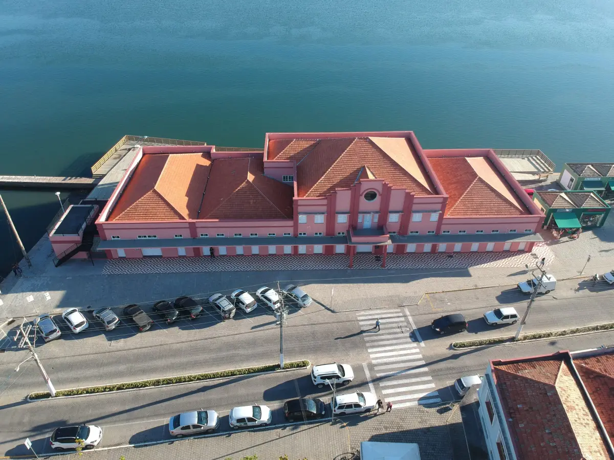 TURISMO-EM-LAGUNA-MARCADO-PUBLICO